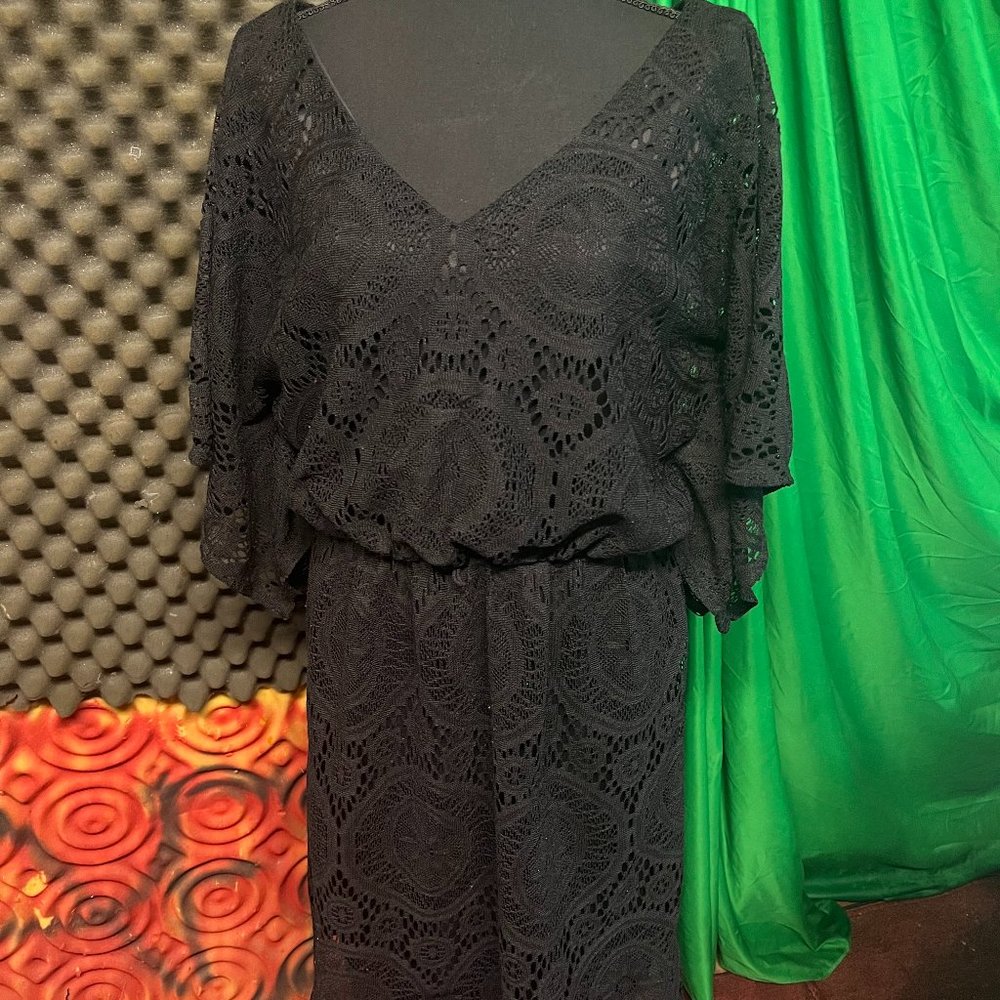 Emma And Michele mini Dress Black Lined Crochet Overlay Long Sleeve size Large